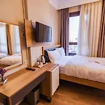 Grand Balyan Hotel & Restaurant