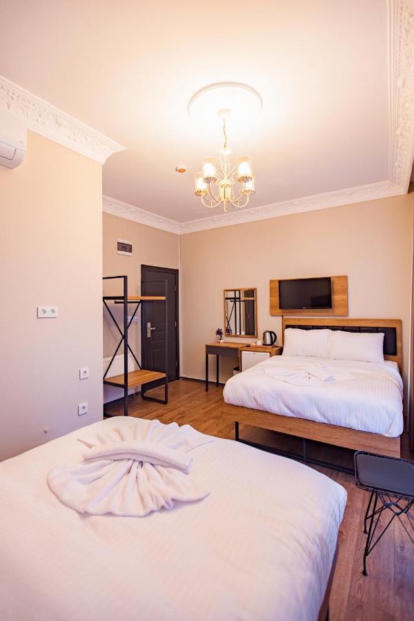 Grand Balyan & Restaurant Istanboel